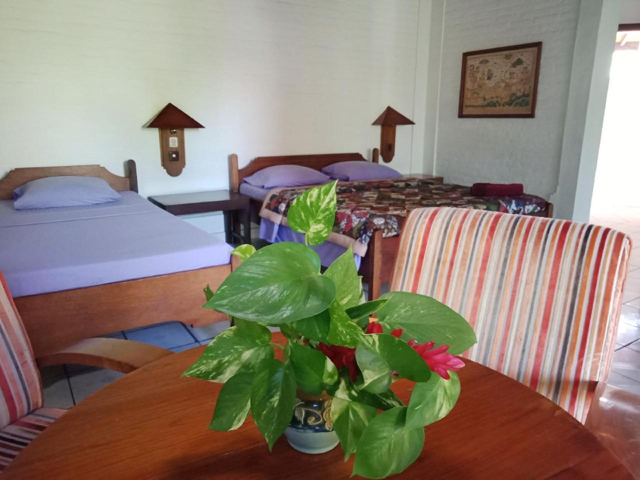 Rini Hotel Ловіна Екстер'єр фото
