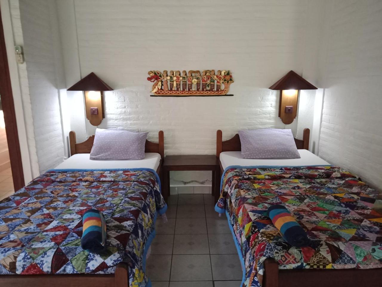Rini Hotel Ловіна Екстер'єр фото